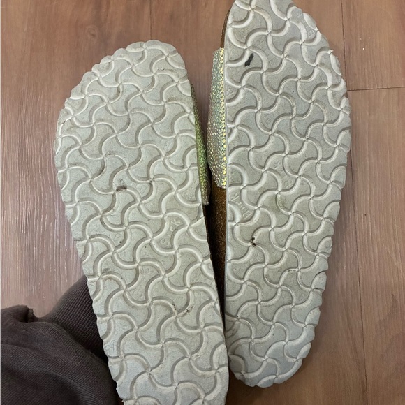 Birkenstock Women's Madrid Gold Textured Sandals Size 41/10-10.5 - Picture 4 of 4